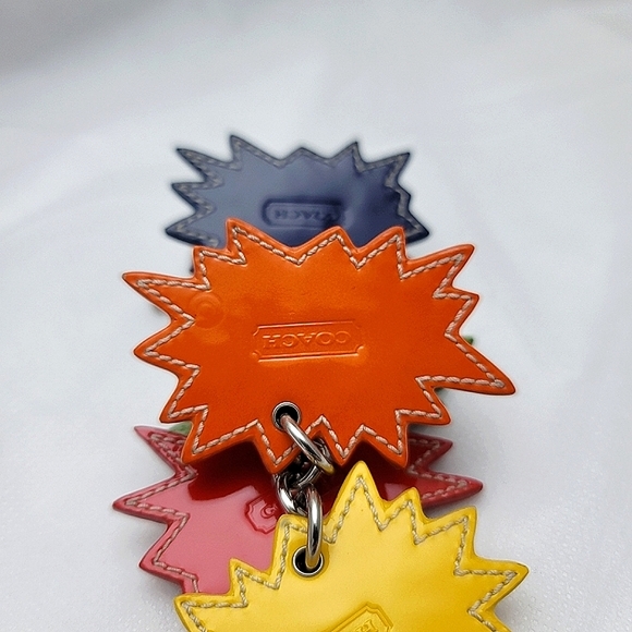 *Very Rare* Coach Comic Book Leather Keychain Bag Charm - Picture 9 of 15